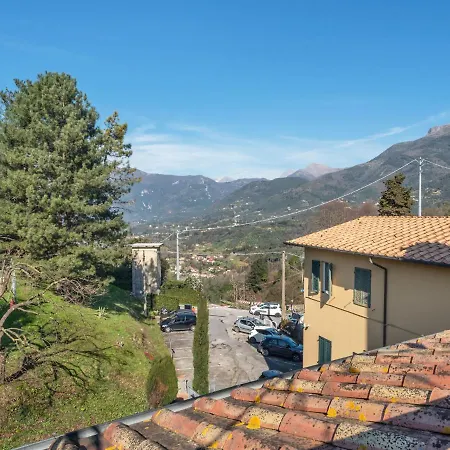 Simplistic Holiday In Montemagno With Terrace * Montemagno (Piedmont)